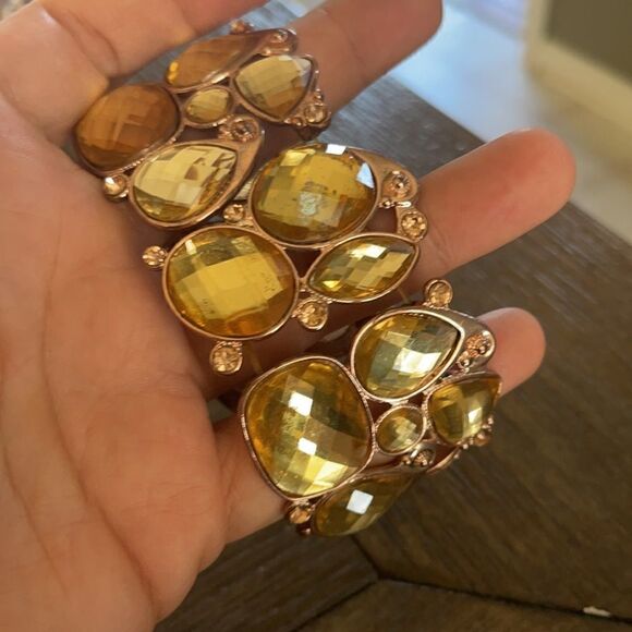 Rose Gold Bling Elastic Bracelet - Picture 5 of 6